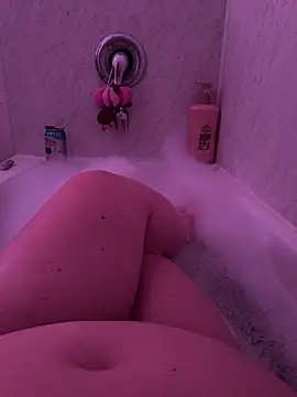 ElizabethSloane online show from March 30, 2026, 1:07 am