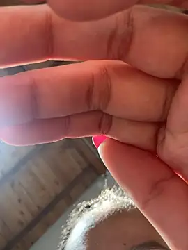 luucywilliams online show from February 5, 2026, 7:10 pm