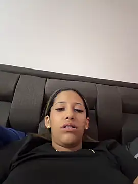 Snapshot of vicky_bass_ chatting on May 10, 2026, 5:59 pm vicky bass online show from May 10, 2026, 5:59 pm