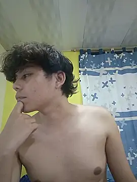 NathaBell online show from February 9, 2026, 4:21 am