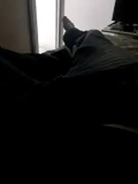 rolaaa2000 online show from February 4, 2026, 11:22 pm