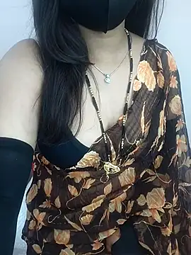 Sexy-shubhi online show from February 1, 2026, 9:07 am