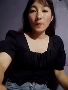 Snapshot of Asami_6868 chatting on May 11, 2026, 2:45 pm Asami 6868 online show from May 11, 2026, 2:45 pm