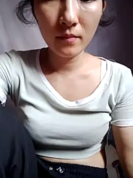 Snapshot of Asami_6868 chatting on July 2, 2026, 5:13 am Asami 6868 online show from July 2, 2026, 5:13 am