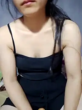 Snapshot of Asami_6868 chatting on July 22, 2026, 9:39 pm Asami 6868 online show from July 22, 2026, 9:39 pm