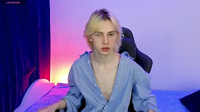 Snapshot of lucidangelok1 chatting on April 9, 2026, 8:31 am lucidangelok1 online show from April 9, 2026, 8:31 am