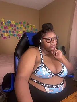 Snapshot of Chocolatebunnyxx96 chatting on June 14, 2026, 2:24 am Chocolatebunnyxx96 online show from June 14, 2026, 2:24 am