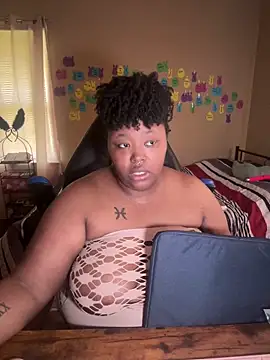 Snapshot of Chocolatebunnyxx96 chatting on May 18, 2026, 6:56 pm Chocolatebunnyxx96 online show from May 18, 2026, 6:56 pm