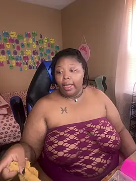 Snapshot of Chocolatebunnyxx96 chatting on July 2, 2026, 5:52 pm Chocolatebunnyxx96 online show from July 2, 2026, 5:52 pm