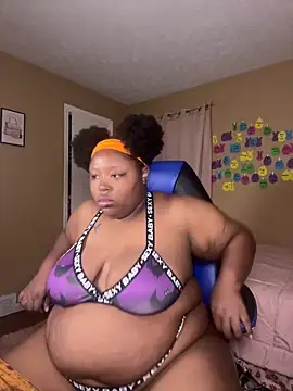Snapshot of Chocolatebunnyxx96 chatting on June 4, 2026, 4:39 am Chocolatebunnyxx96 online show from June 4, 2026, 4:39 am