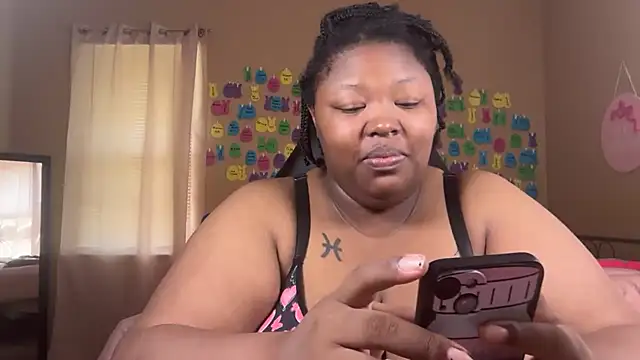 Snapshot of Chocolatebunnyxx96 chatting on July 4, 2026, 4:11 pm Chocolatebunnyxx96 online show from July 4, 2026, 4:11 pm