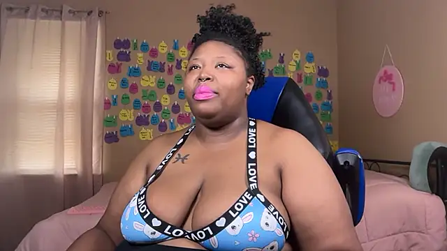 Snapshot of Chocolatebunnyxx96 chatting on August 1, 2026, 5:22 pm Chocolatebunnyxx96 online show from August 1, 2026, 5:22 pm