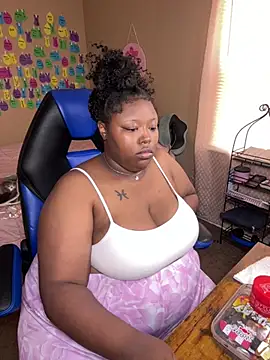 Snapshot of Chocolatebunnyxx96 chatting on July 27, 2026, 9:33 pm Chocolatebunnyxx96 online show from July 27, 2026, 9:33 pm