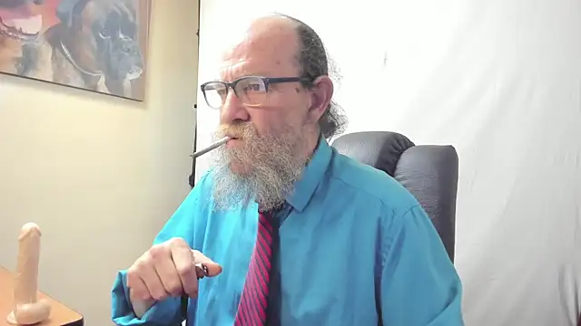 Snapshot of Uncle_Hottie chatting on March 2, 2026, 5:09 pm Uncle Hottie online show from March 2, 2026, 5:09 pm