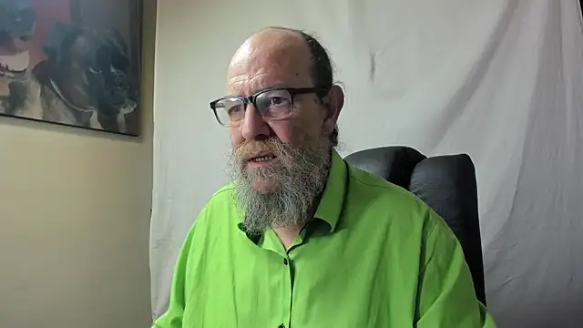 Uncle Hottie online show from January 13, 2026, 5:17 pm