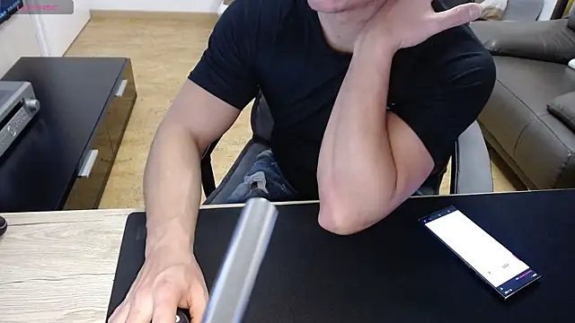 Snapshot of sensualman90 chatting on April 17, 2026, 10:34 pm sensualman90 online show from April 17, 2026, 10:34 pm