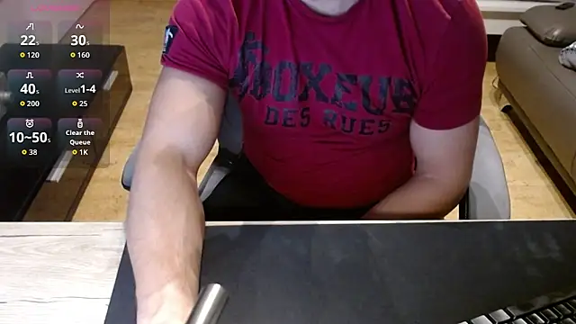 Snapshot of sensualman90 chatting on March 7, 2026, 11:21 pm sensualman90 online show from March 7, 2026, 11:21 pm