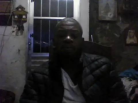 Snapshot of Negaomalinha1 chatting on July 5, 2026, 4:19 am Negaomalinha1 online show from July 5, 2026, 4:19 am