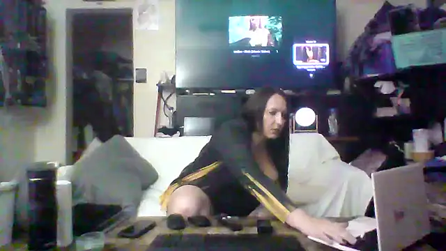 BRUNETTE4U online show from June 27, 2026, 11:27 am