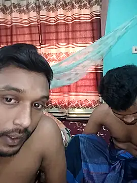 Snapshot of soft_couple778 chatting on March 3, 2026, 5:36 am soft couple778 online show from March 3, 2026, 5:36 am