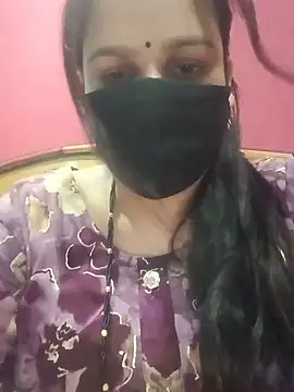 Snapshot of 01Roshani chatting on June 15, 2026, 9:25 pm 01Roshani online show from June 15, 2026, 9:25 pm