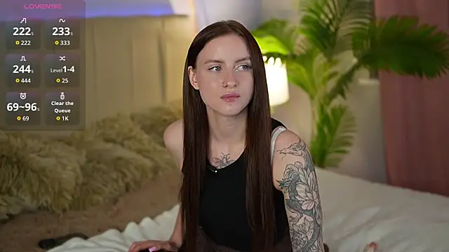 AlexaFleur online show from August 3, 2026, 1:39 pm