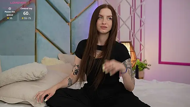 AlexaFleur online show from July 28, 2026, 2:13 pm