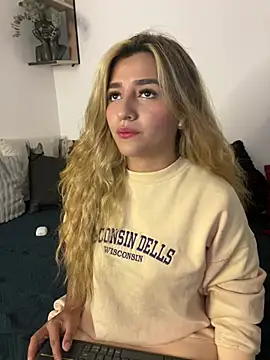 Felicity Hops online show from January 14, 2026, 11:30 pm