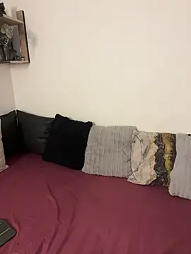 Felicity Hops online show from February 2, 2026, 9:36 pm