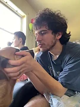 SugarNCinnamon online show from March 8, 2026, 6:22 pm