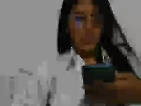 Elizabeth manzon online show from May 6, 2026, 2:43 pm
