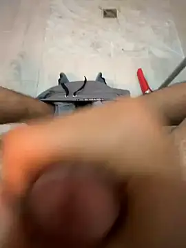 pitsho51 online show from February 16, 2026, 2:05 pm