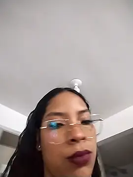 Snapshot of KATALINA_SANTANA_ chatting on February 23, 2026, 11:38 pm KATALINA SANTANA online show from February 23, 2026, 11:38 pm