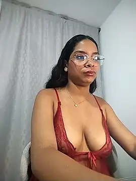 KATALINA SANTANA  online show from April 21, 2026, 11:55 pm
