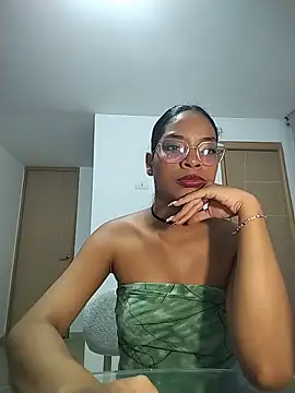 Snapshot of KATALINA_SANTANA_ chatting on May 15, 2026, 12:19 am KATALINA SANTANA online show from May 15, 2026, 12:19 am