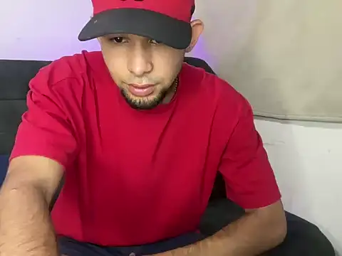 Snapshot of enyel_100 chatting on March 17, 2026, 1:08 am enyel 100 online show from March 17, 2026, 1:08 am