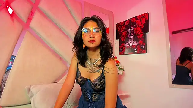 velvet mystic online show from March 20, 2026, 3:40 am