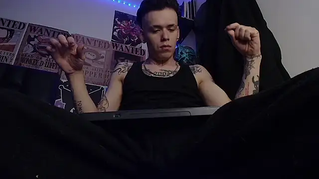 Anhony Muscle online show from January 19, 2026, 10:41 am