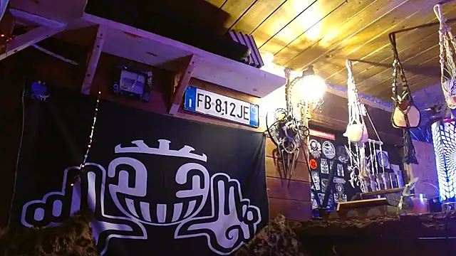 spiralhokkaido23 online show from March 11, 2026, 10:09 am