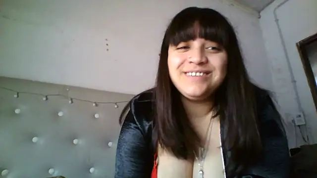 Snapshot of dulce_marrr chatting on May 16, 2026, 3:11 pm dulce marrr online show from May 16, 2026, 3:11 pm