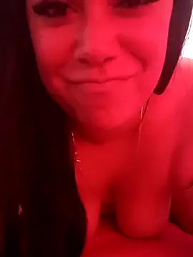 Snapshot of daaibabyxxx chatting on March 13, 2026, 12:10 pm daaibabyxxx online show from March 13, 2026, 12:10 pm