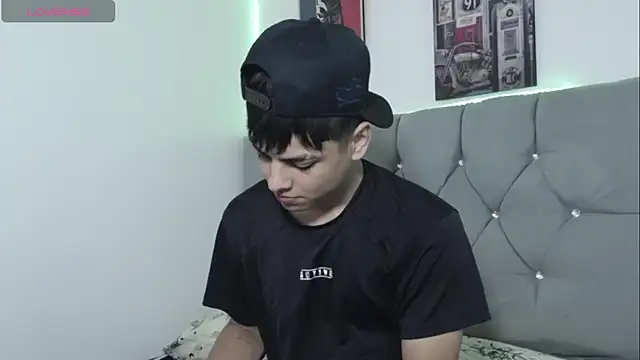 Loganjhonson19 online show from January 19, 2026, 2:48 am