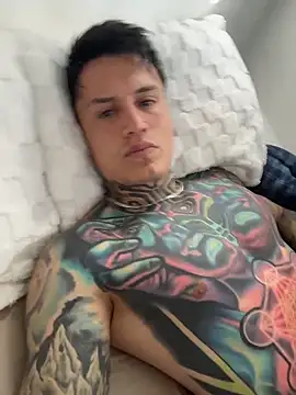 Chrissblack online show from February 4, 2026, 1:39 pm