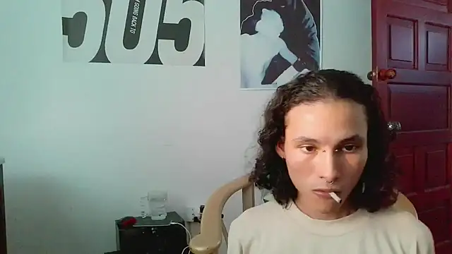 Snapshot of DeusGoth chatting on May 7, 2026, 10:24 pm DeusGoth online show from May 7, 2026, 10:24 pm