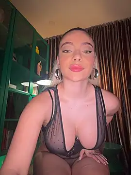 Ginevrafedez online show from February 18, 2026, 3:04 am