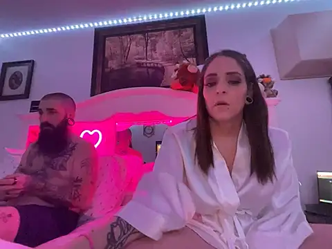 aria lee1987 online show from February 4, 2026, 3:01 am