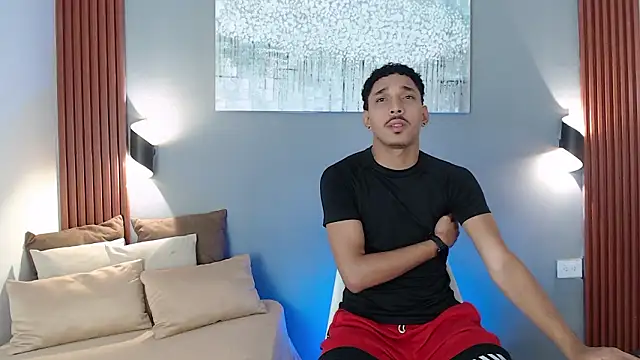 Julian Dark  online show from March 12, 2026, 3:45 am