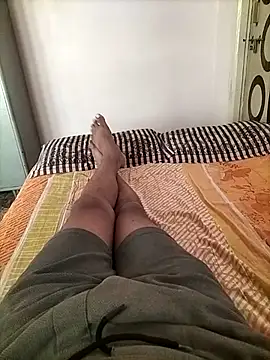 sexy shub online show from February 2, 2026, 6:01 am