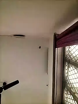 sexy shub online show from January 7, 2026, 4:06 am