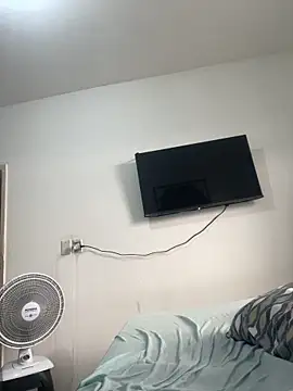 Cachinhossfd online show from February 9, 2026, 10:35 am